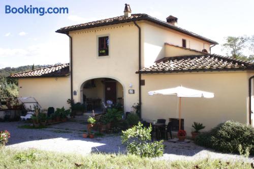 Pequeño apartamento en buena zona de Terranuova Bracciolini