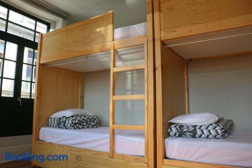 Posto Letto in Dormitorio con 6 Letti 