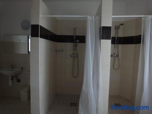 Habitación Doble con baño compartido - 2 camas