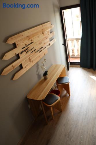 Posto Letto in Dormitorio Femminile con 6 Letti 