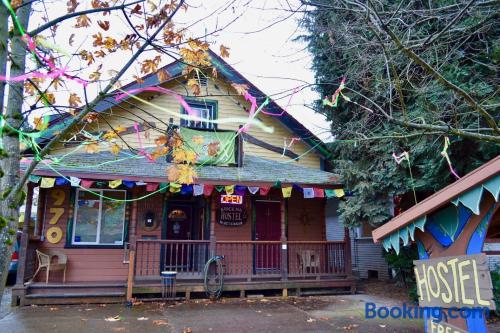 Eugene Whiteaker International Hostel 